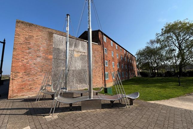 2 bed, Apartment, Sandars Maltings Bridge Street, Gainsborough photo 4