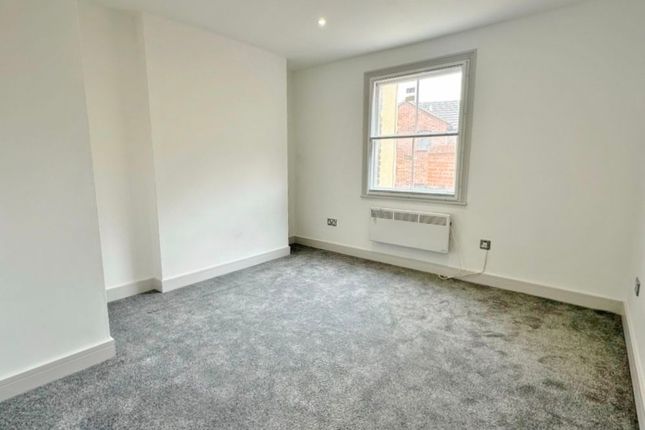 Flat 1, 37 High Street, Newmarket photo 4