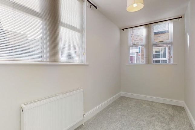 Flat for sale in Courthouse Street, Otley