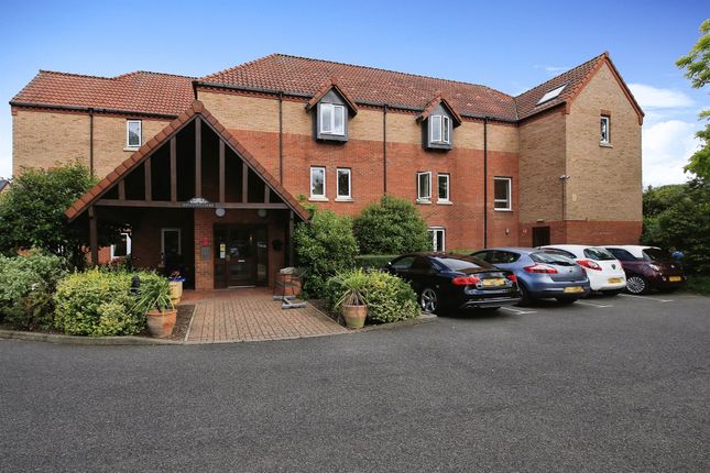 Flat for sale in Pool Close, Spalding