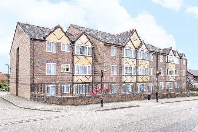 Flat for sale in Davis Court, St Albans