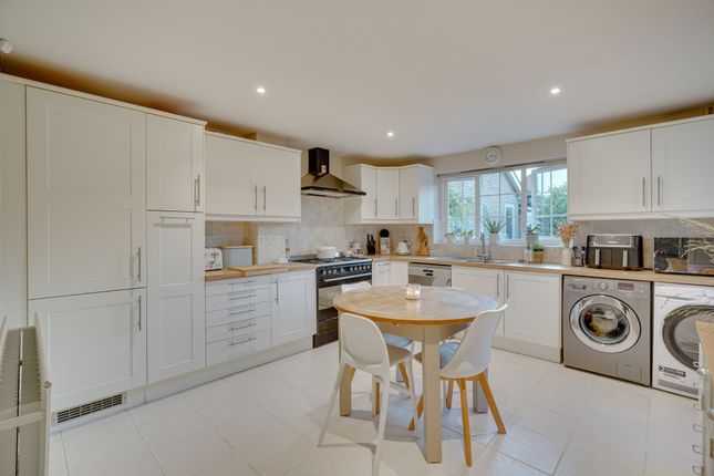 3 Chervil Way, Cambridge photo 2