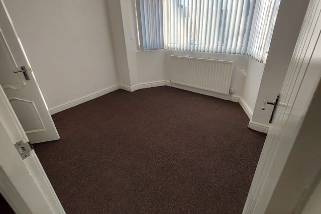 6, Oak Avenue, Manchester photo 4