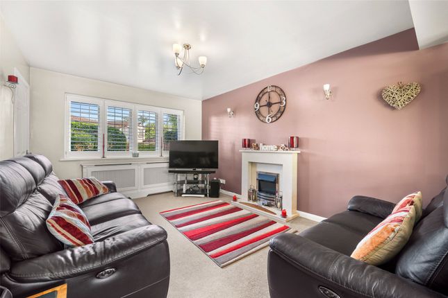 19, Brookside, Berkshire photo 2