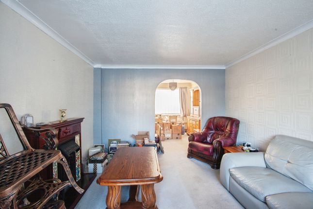 5, St. Davids Drive, Sheffield photo 4