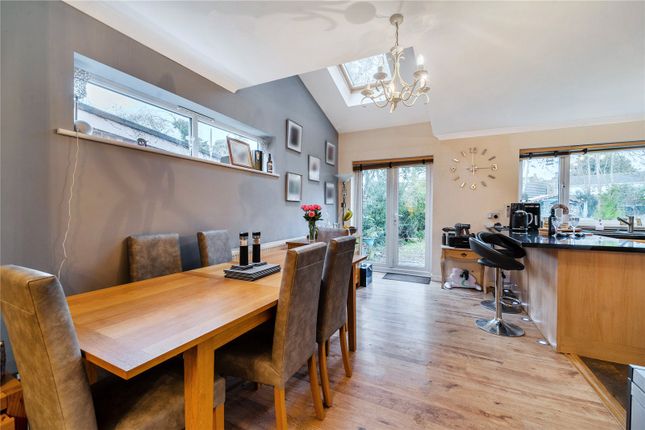 29, Ashdene Crescent, Ash photo 3