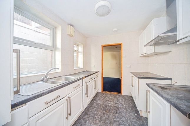 525, Portswood Road, Southampton photo 4