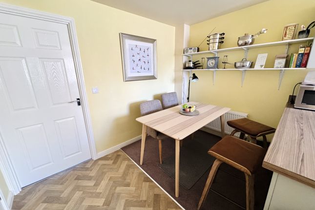 15, Sunshine Place, Hartlepool photo 4