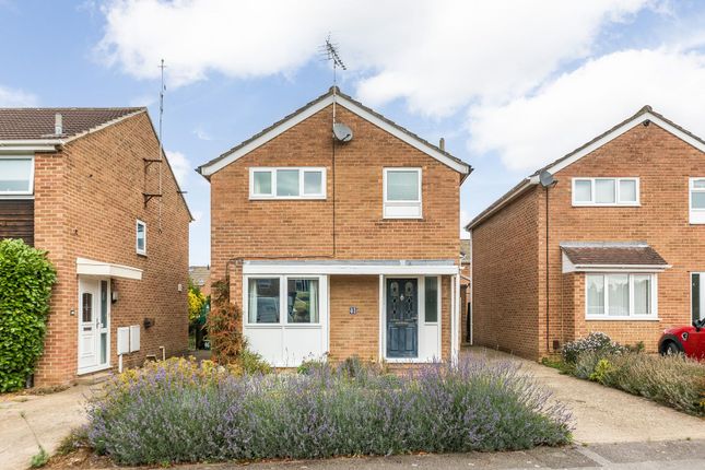 41 Waxes Close, Abingdon photo 4