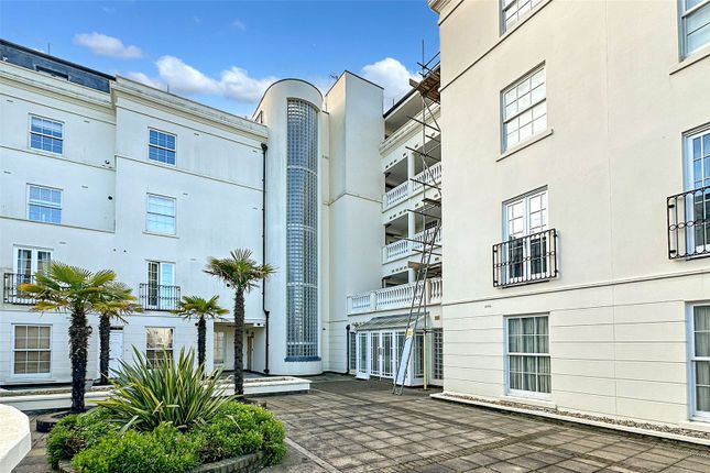 Flat 21, Nautilus,, Marine Parade, West Sussex photo 4