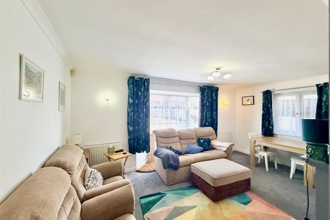 20, Lippell Drive, Plymouth photo 5