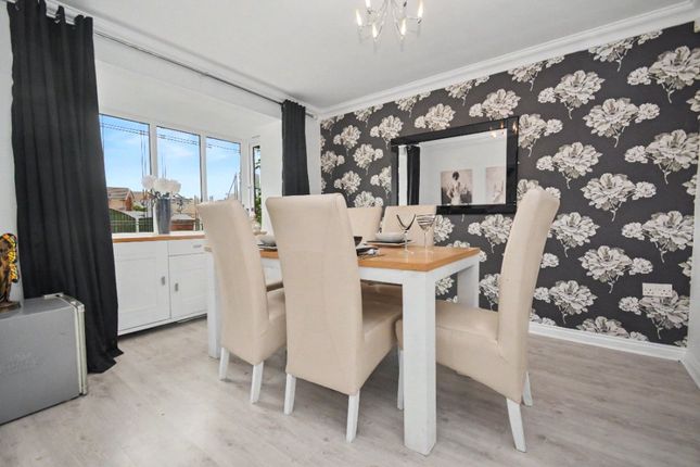 11, Whitwell Drive, Pontefract photo 4