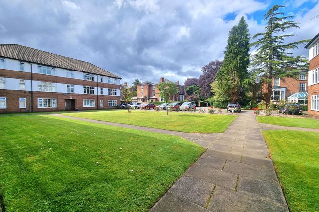 Flat B5, Harewood Court Marsland Road, Sale photo 2