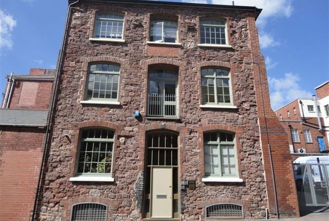 Office to let in Bathurst House, Exeter