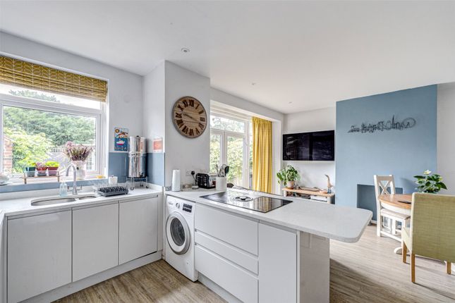 15, Orchard Avenue, Worthing photo 2