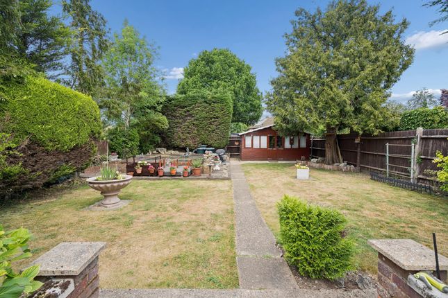 411 Bushey Mill Lane, Bushey photo 4