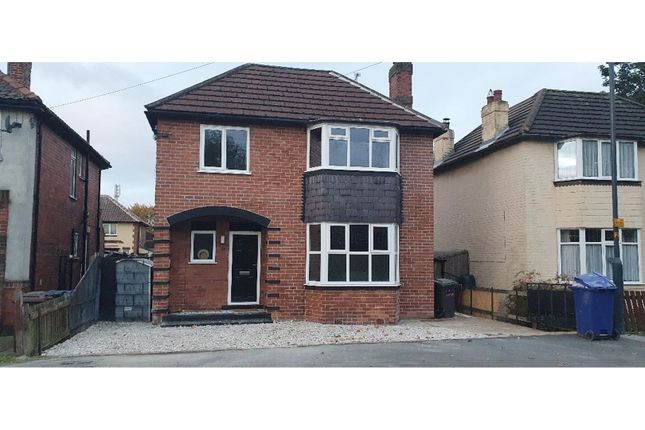Thumbnail Detached house for sale in Park Street, Selby