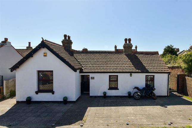 3-bed detached on Cliftonville Avenue, Ramsgate, £350,000