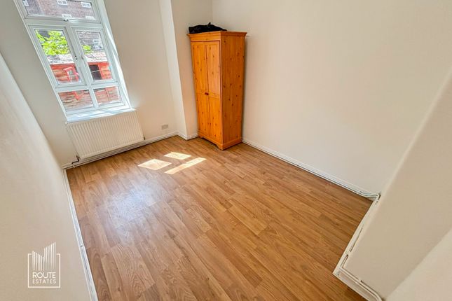 Flat 7 Runnymede House, Homerton Road, Greater London photo 4