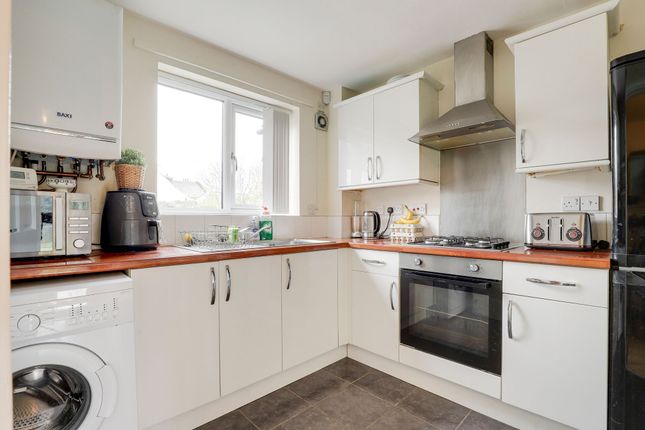 3 Leander Close, Nottingham photo 4