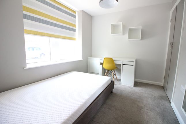 16, Rhymney Terrace, Cardiff photo 4
