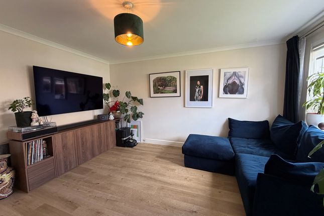 10, Bullfinch Close, Cullompton photo 2