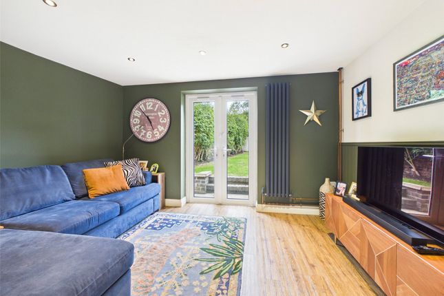 27, Alstone Lane, Gloucestershire photo 3