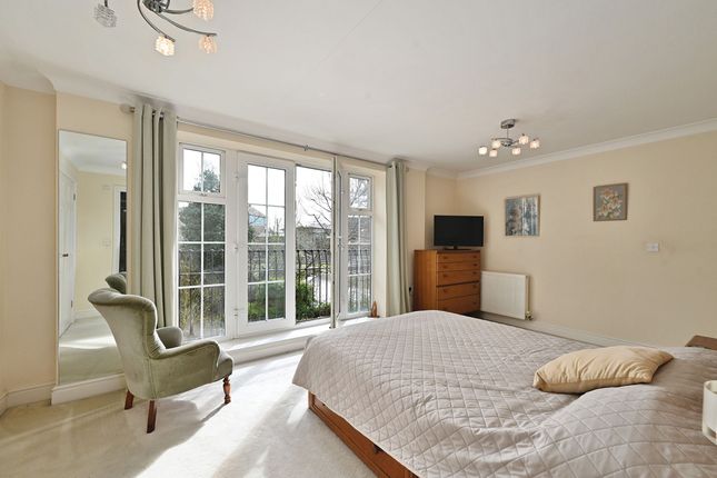 17 Mortley Close, Tonbridge photo 3