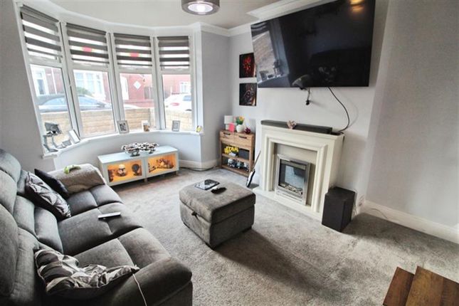6, Crabgate Drive, Skellow, Doncaster photo 4