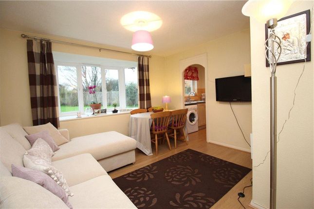 Flat for sale in Hallington Close, Horsell, Woking