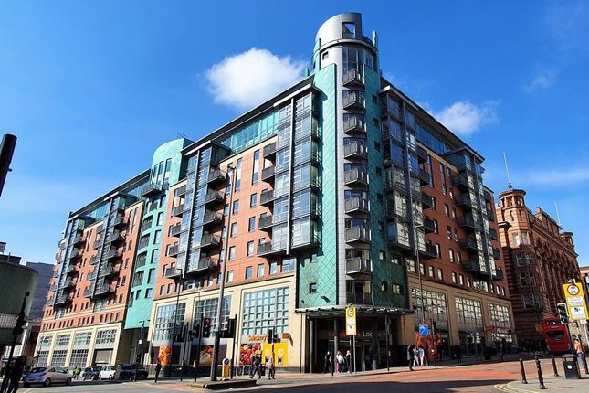 Flat to rent in Whitworth Street West, Manchester
