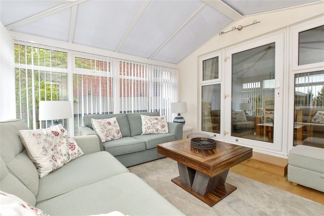 Little Preston Road Elmfield, Ryde photo 4