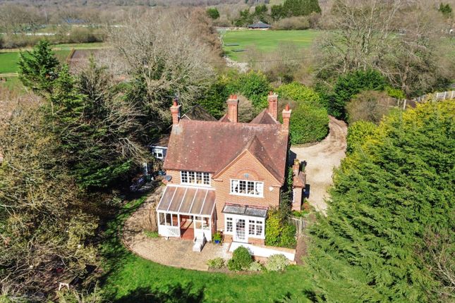 Melfort Cottage, Chandlers Lane, Hampshire photo 2