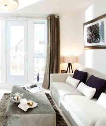 1.04 10 City Walk Apartments,, 10 City Walk Apartments, London photo 3