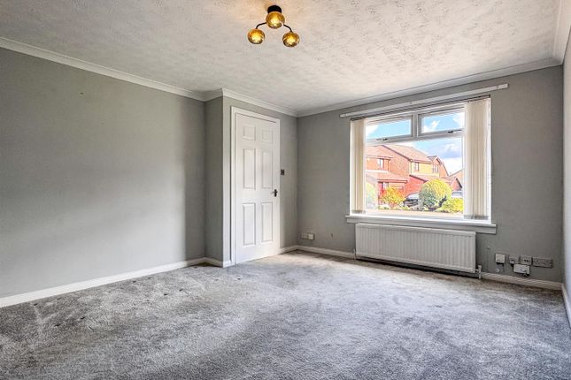 9, Mcinnes Place, Wishaw photo 4