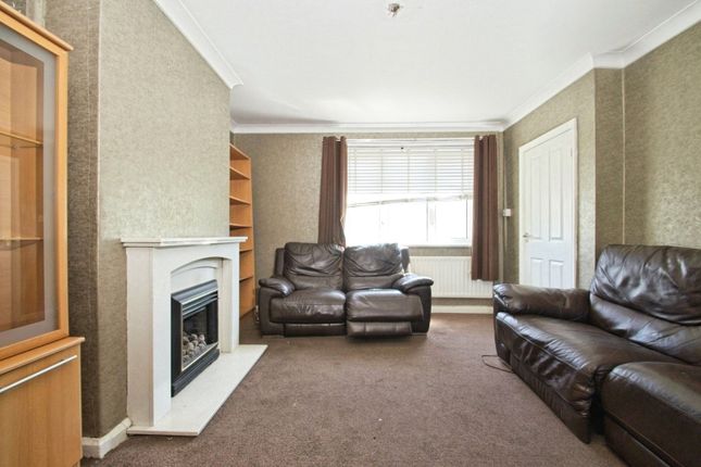 41, Clydesmuir Road, Cardiff photo 2