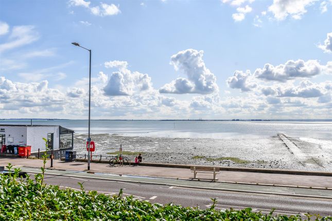 Thumbnail Flat for sale in The Leas, Westcliff On Sea, Essex