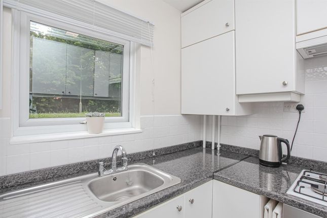 38, Kibble Close, Didcot photo 4