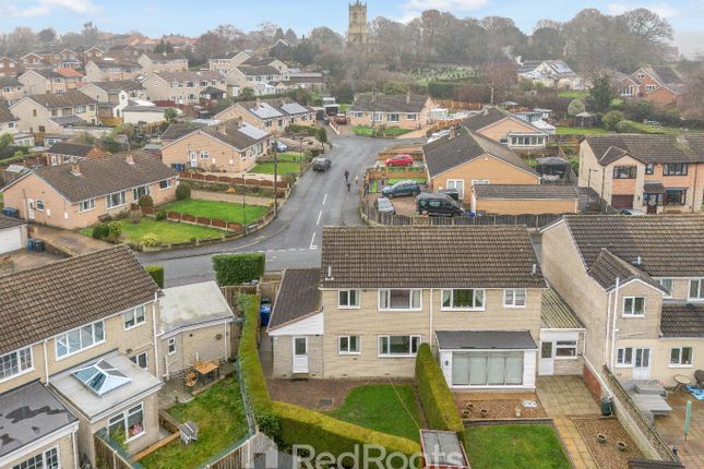 27 Belvoir Avenue, Barnburgh, South Yorkshire photo 3