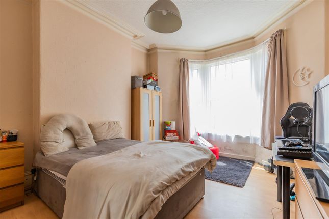 42, Claude Road, Cardiff photo 4