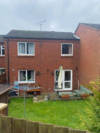 Thumbnail Terraced house for sale in Paddock Lane, Redditch