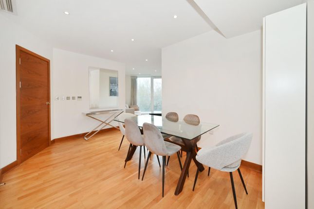 Flat for sale in Lanson Building, Chelsesa Bridge Wharf, Queenstown Road, London