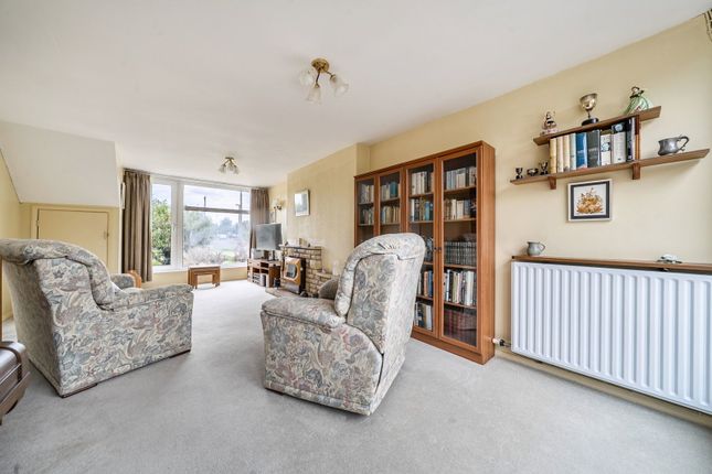 32, Newleaze Park, Melksham photo 4