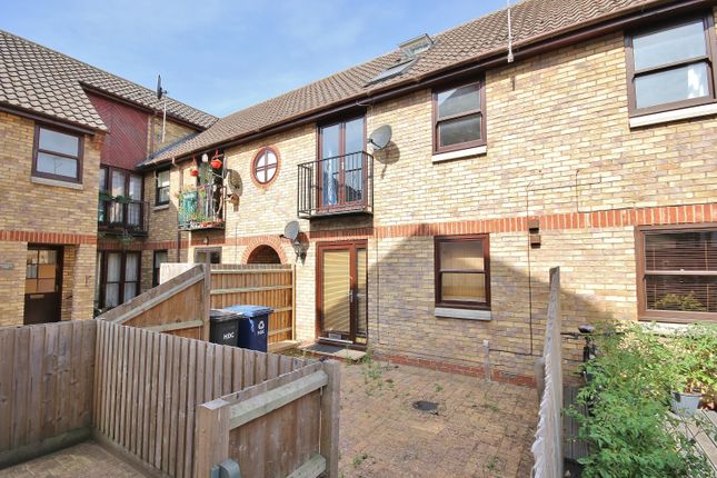 8A Woolpack Lane, St Ives, Front