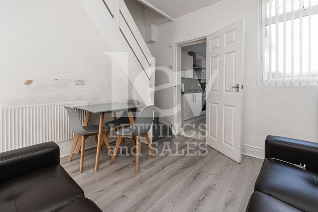 Terraced house to rent in Hinton Street, Liverpool