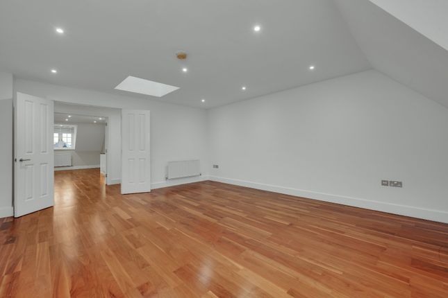 Ewell Road, Surbiton photo 4