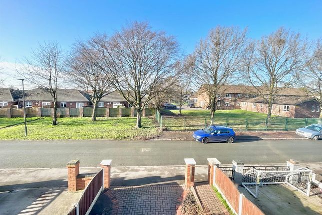 26, Broom Avenue, Leigh photo 2