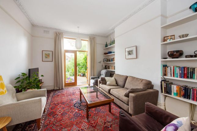 25, Trewsbury Road, London photo 4