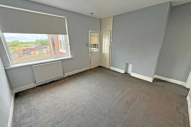 204, Brookland Terrace, North Shields photo 2