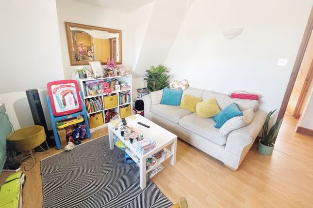 Flat for sale in Norwich Avenue West, Bournemouth